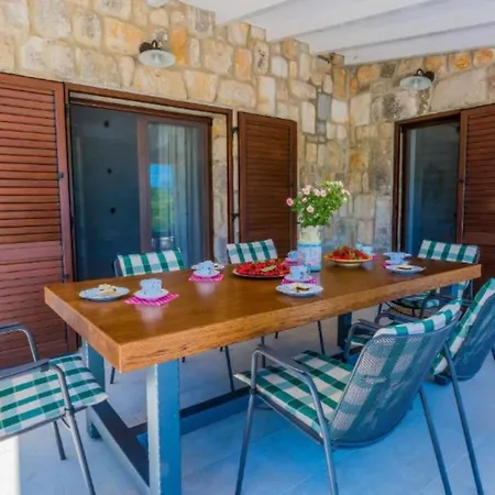 Βίλα Rustic Haven Vrgorac