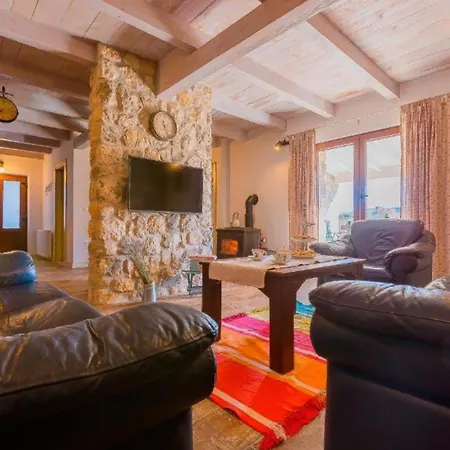 Βίλα Rustic Haven Vrgorac